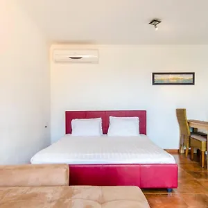 Apartamento With Beautiful Sea View, Willemstad